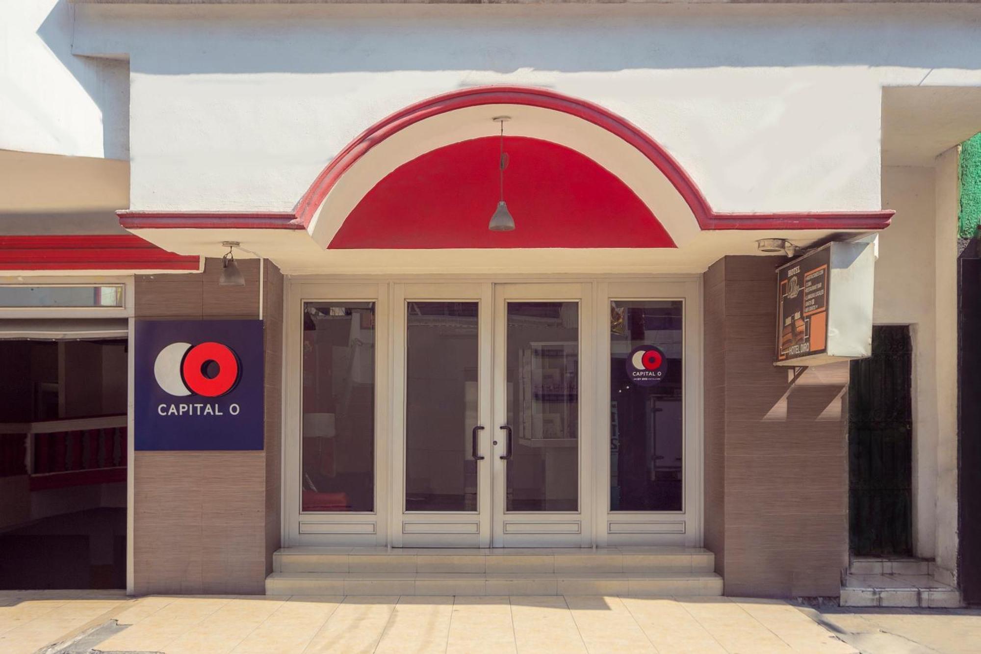 Capital O Hotel Diro, مونتيري المظهر الخارجي الصورة