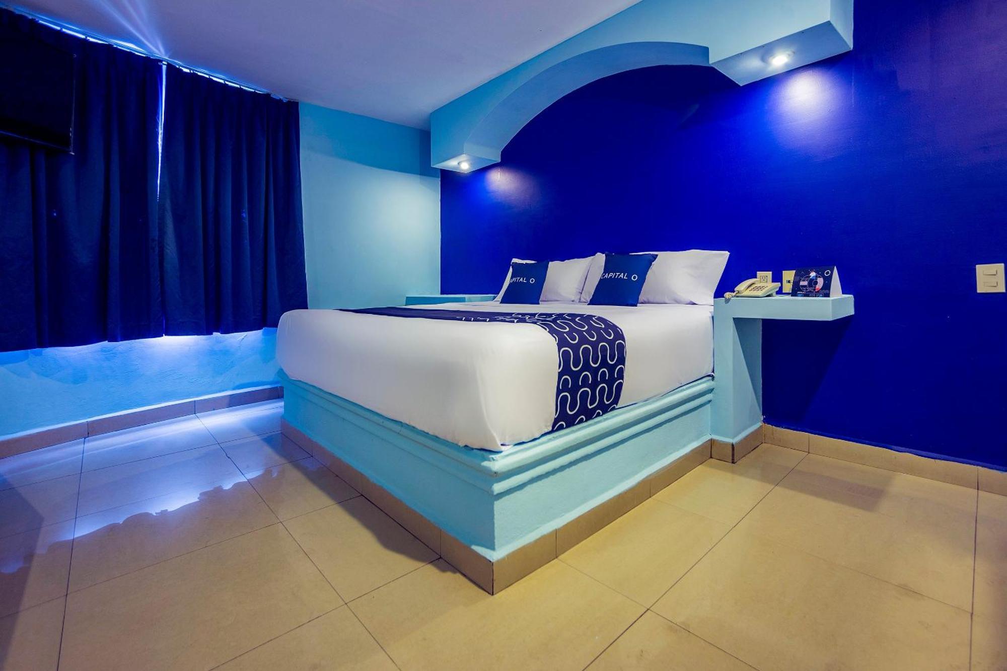 Capital O Hotel Diro, مونتيري المظهر الخارجي الصورة
